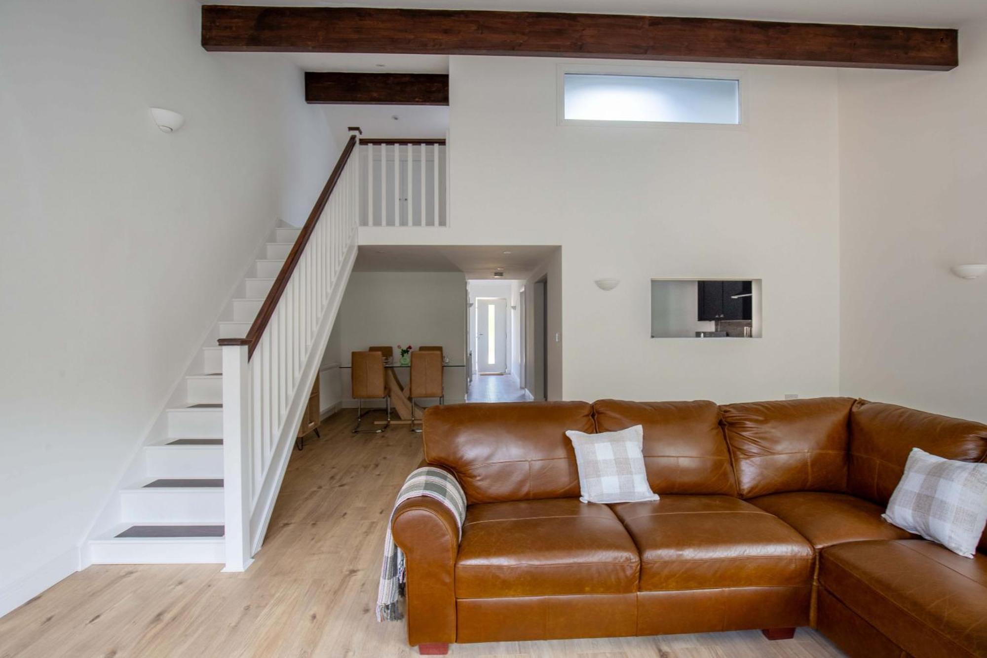 Aintree Cottage 赛伦塞斯特 外观 照片