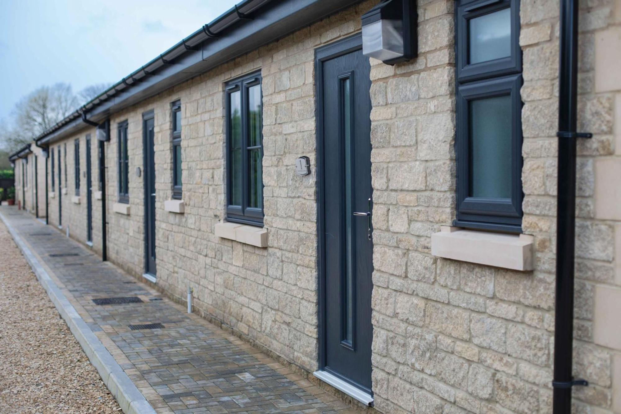 Aintree Cottage 赛伦塞斯特 外观 照片